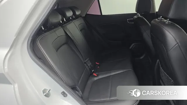 Hyundai Venue 2021 Белый из Кореи, фото 3