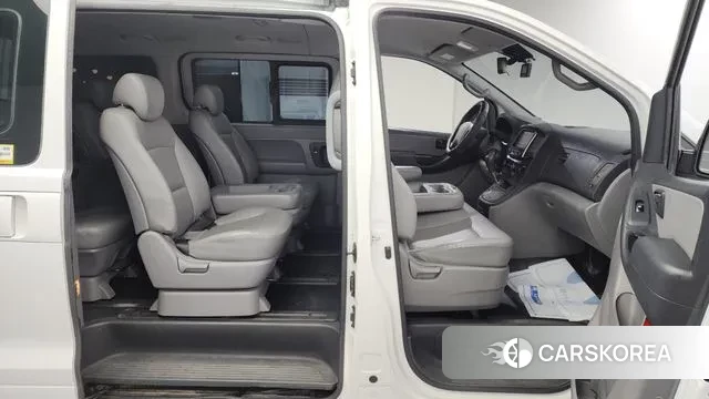 Hyundai The New Grand Starex 2018 Белый из Кореи, фото 3