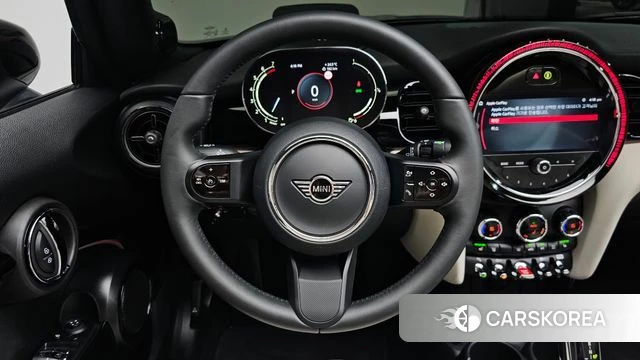 Mini Cooper S Convertible 2022 Серебряный из Кореи, фото 3