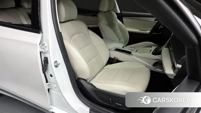 Hyundai The New Grandeur IG 2022 Белый из Кореи, фото 3