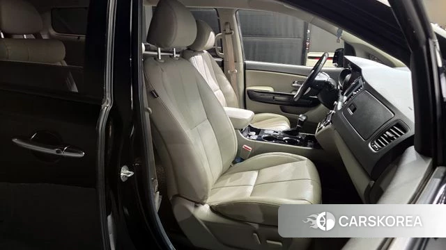 Kia The New Carnival 2018 Черный из Кореи, фото 3