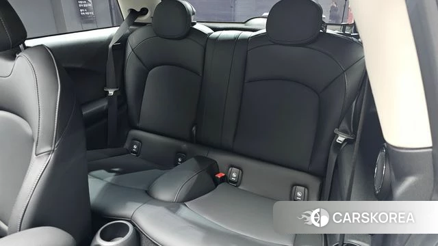 Mini Cooper 2019 Зеленый из Кореи, фото 3