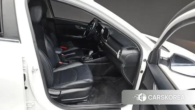 Kia Come New K3 2018 Белый из Кореи, фото 3