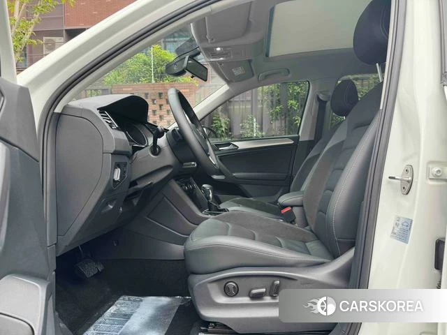 Volkswagen Tiguan L 2021 Белый из Китая, фото 3
