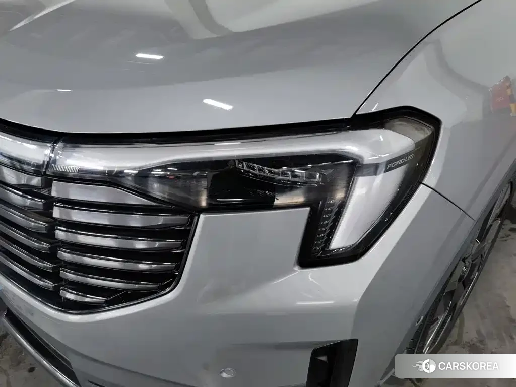 Ford Equator 2025 Silver/gray из Китая, фото 3