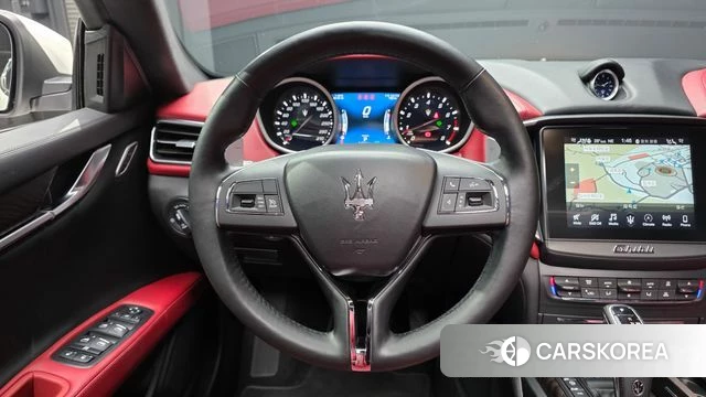 Maserati Ghibli 2019 Белый из Кореи, фото 3