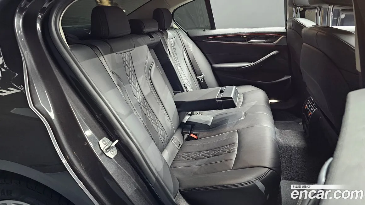 BMW 5 Series (G30) id 2020691 из Кореи 3