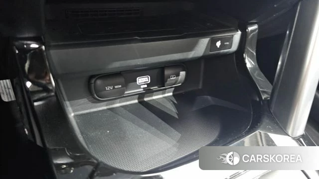 Kia Seltos 2022 Белый из Кореи, фото 3