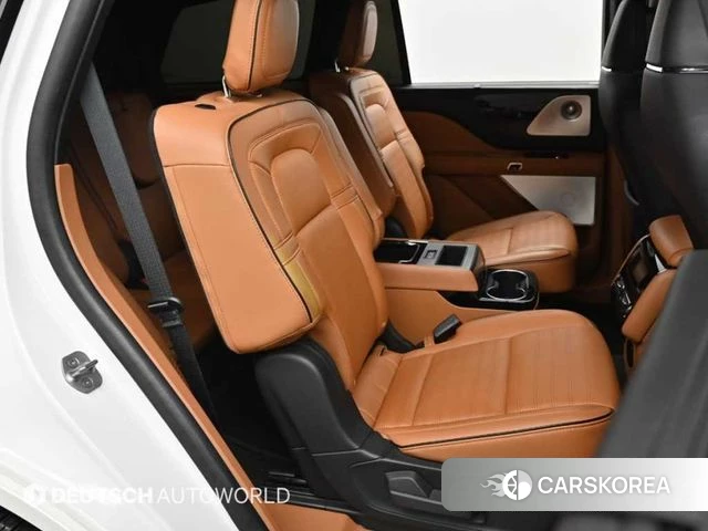 Lincoln Aviator 2nd generation 2021 Белый из Кореи, фото 3