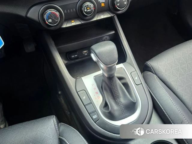 Kia The New K3 2nd generation 2023 Черный из Кореи, фото 3