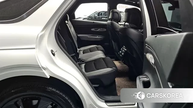 Genesis GV70 2024 Белый из Кореи, фото 3