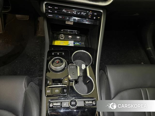 Kia K5 3rd generation 2023 Белый из Кореи, фото 3