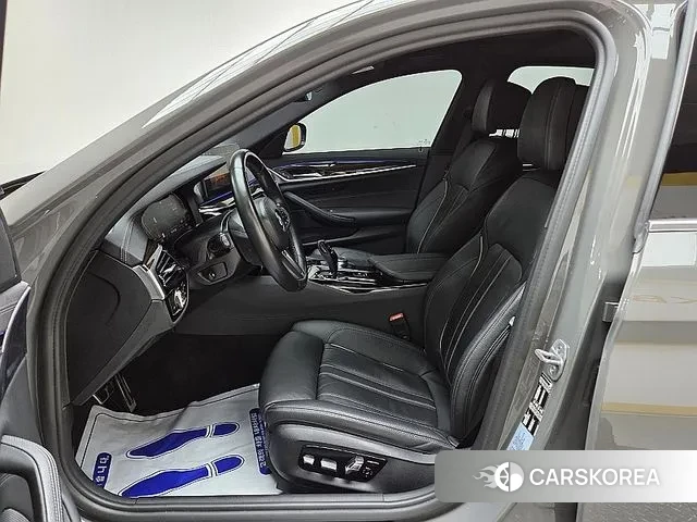 BMW 5 Series (G30) 2021 Серый из Кореи, фото 3