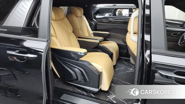 Kia The New Carnival 4th Generation 2024 Черный из Кореи, фото 3