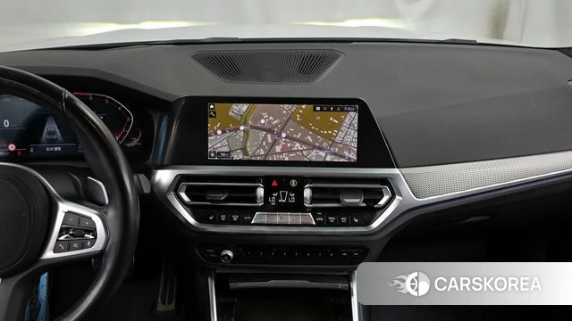 BMW 3 Series (G20) 2021 Белый из Кореи, фото 3