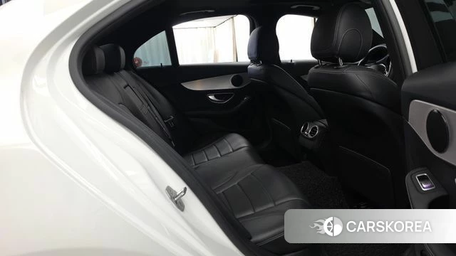 Mercedes-Benz C-Class W205 2020 Белый из Кореи, фото 3