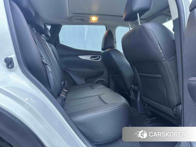 Nissan Qashqai 2022 Белый из Китая, фото 3