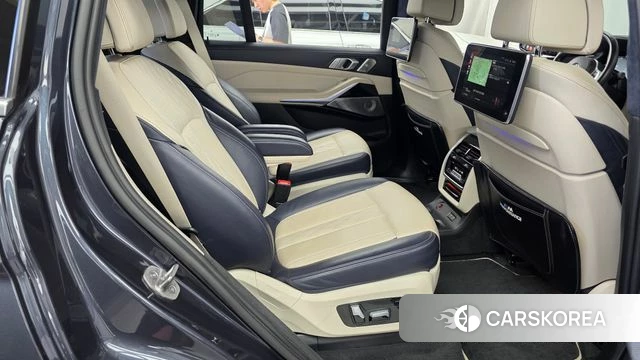 BMW X7 (G07) 2021 Серый из Кореи, фото 3
