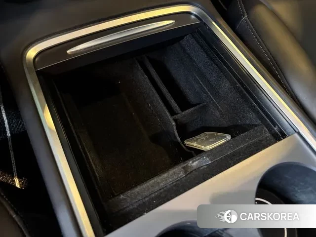 Tesla Model 3 2022 Белый из Кореи, фото 3