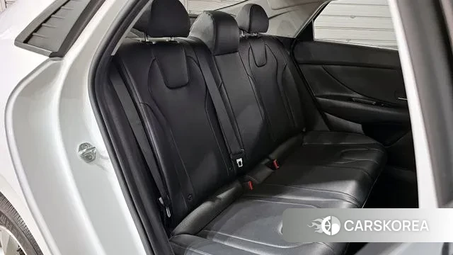 Hyundai Avante (CN7) 2021 Белый из Кореи, фото 3