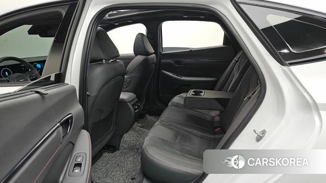 Hyundai Sonata D Edge (DN8) 2024 Белый из Кореи, фото 3