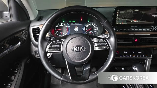 Kia Seltos 2019 Серебристо-серый из Кореи, фото 3