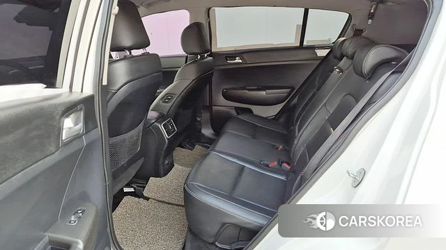 Kia Sportage The Bold 2018 Белый из Кореи, фото 3