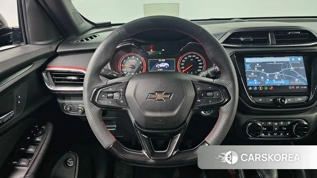 Chevrolet (GM Daewoo) Trailblazer 2023 Черный из Кореи, фото 3