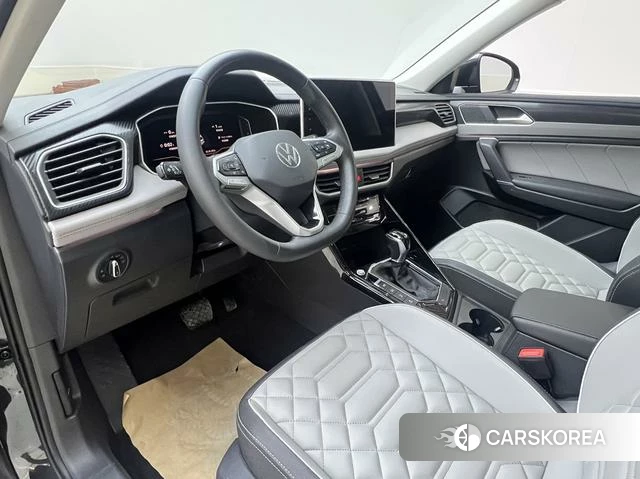 Volkswagen Tanyue 2023 Черный из Китая, фото 3