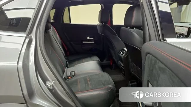 Mercedes-Benz GLA - Class H247 2021 Серый из Кореи, фото 3