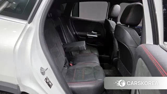 Mercedes-Benz GLA - Class H247 2022 Белый из Кореи, фото 3