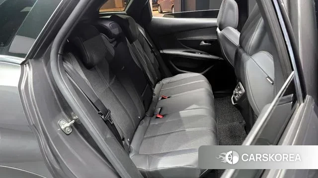 Peugeot 3008 second generation 2020 Серый из Кореи, фото 3