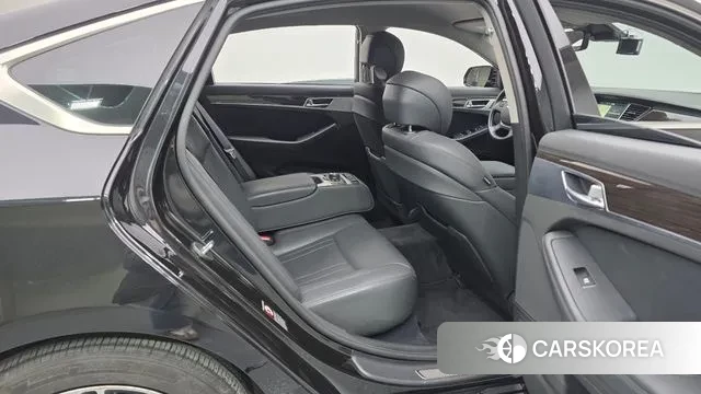 Genesis G80 2018 Черный из Кореи, фото 3