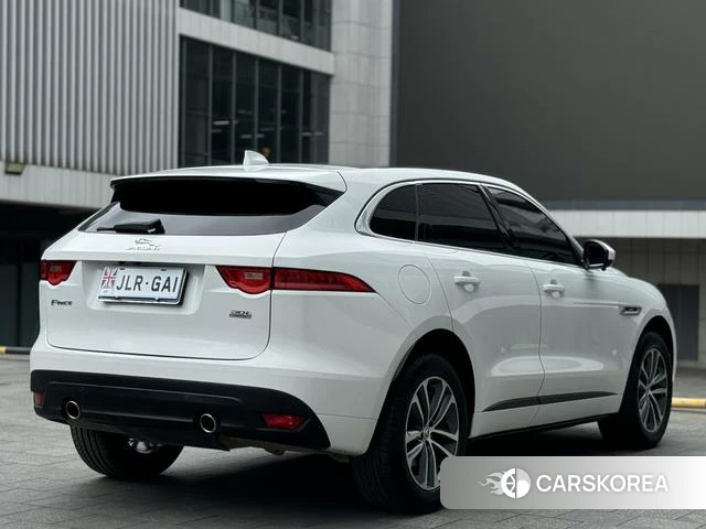 Jaguar F-PACE 2019 Белый из Китая, фото 3