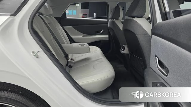 Hyundai Avante (CN7) 2021 Белый из Кореи, фото 3