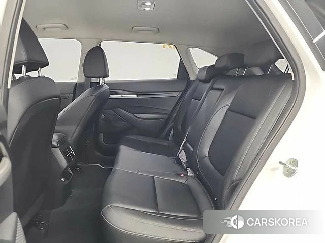 Kia Seltos 2022 Белый из Кореи, фото 3