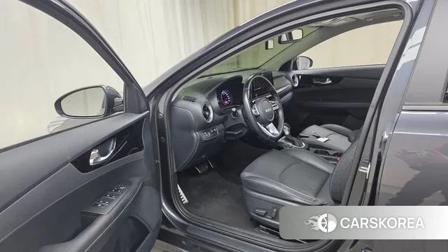 Kia The New K3 2nd generation 2023 Серый из Кореи, фото 3