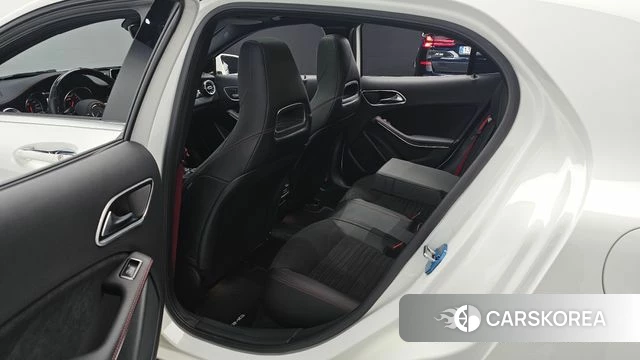 Mercedes-Benz GLA-Class X156 2019 Белый из Кореи, фото 3