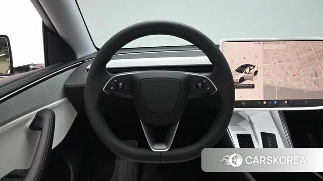 Tesla Model Y 2025 Белый из Кореи, фото 3
