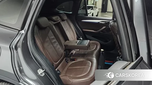 BMW X1 (F48) 2020 Серый из Кореи, фото 3