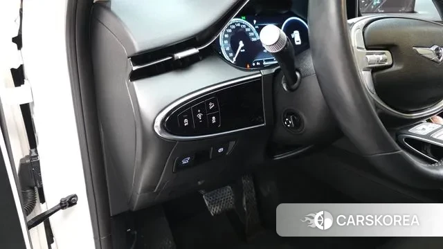 Genesis GV70 2021 Белый из Кореи, фото 3