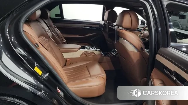 Genesis G90 2019 Черный из Кореи, фото 3