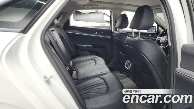 Kia The New K5 3rd generation 2024 Белый из Кореи, фото 3