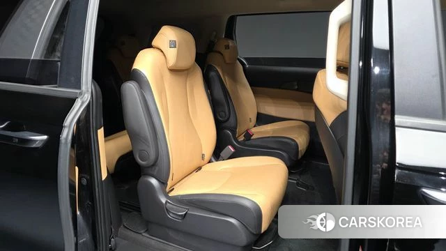 Kia Carnival 4th generation 2023 Черный из Кореи, фото 3