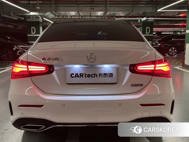 Mercedes-Benz Class A 2024 Белый из Китая, фото 3