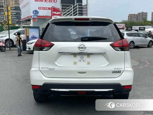 Nissan Qijun 2023 Белый из Китая, фото 3