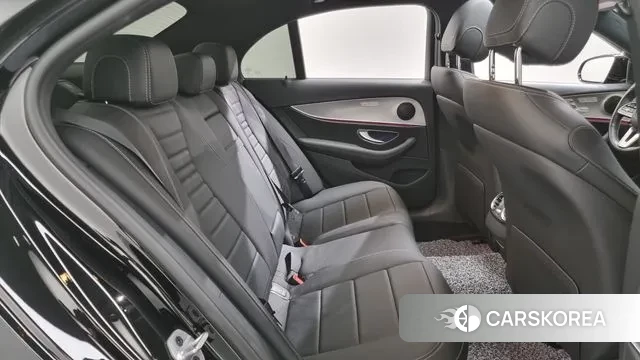 Mercedes-Benz E-Class W213 2020 Черный из Кореи, фото 3