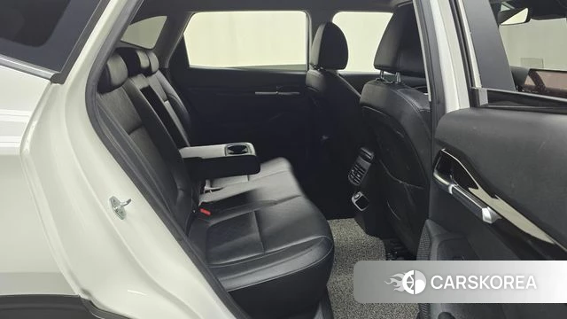 Kia Seltos 2022 Белый из Кореи, фото 3