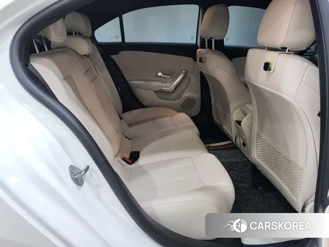 Mercedes-Benz A-Class W177 2022 Белый из Кореи, фото 3