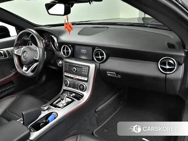 Mercedes-Benz SLC-Class R172 2019 Черный из Кореи, фото 3